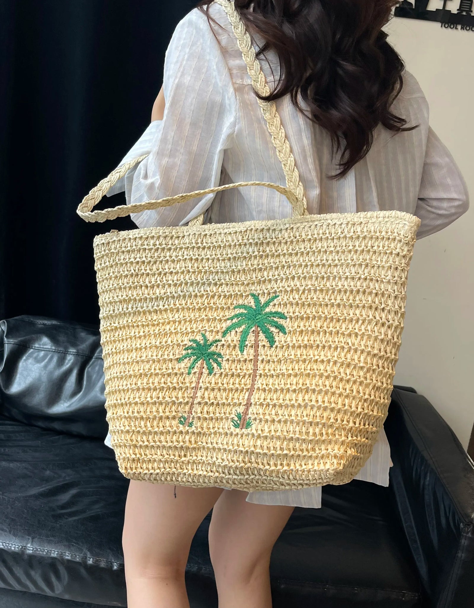 dc0f4aefd4a14735a8b62110fd170561-Max-Origin