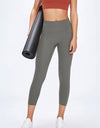 Slim Hip Cropped Leggings