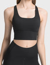 Scoop Neck Crisscross Straps Sports Bra