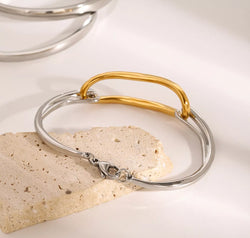 e1ae4dd1-ca32-4dc8-ba84-edd1fe7c2d54-Max-Origin