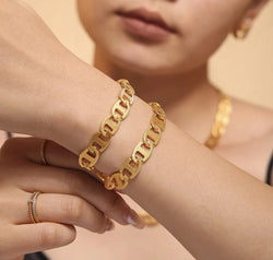 e4ed294b-982c-43d4-952c-a07ff2ce4633-Max