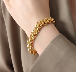 Gold-Plated Toggle Clasp Bracelet
