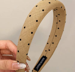 efb63b4d-f681-410a-b791-4630b325f4fb-Max