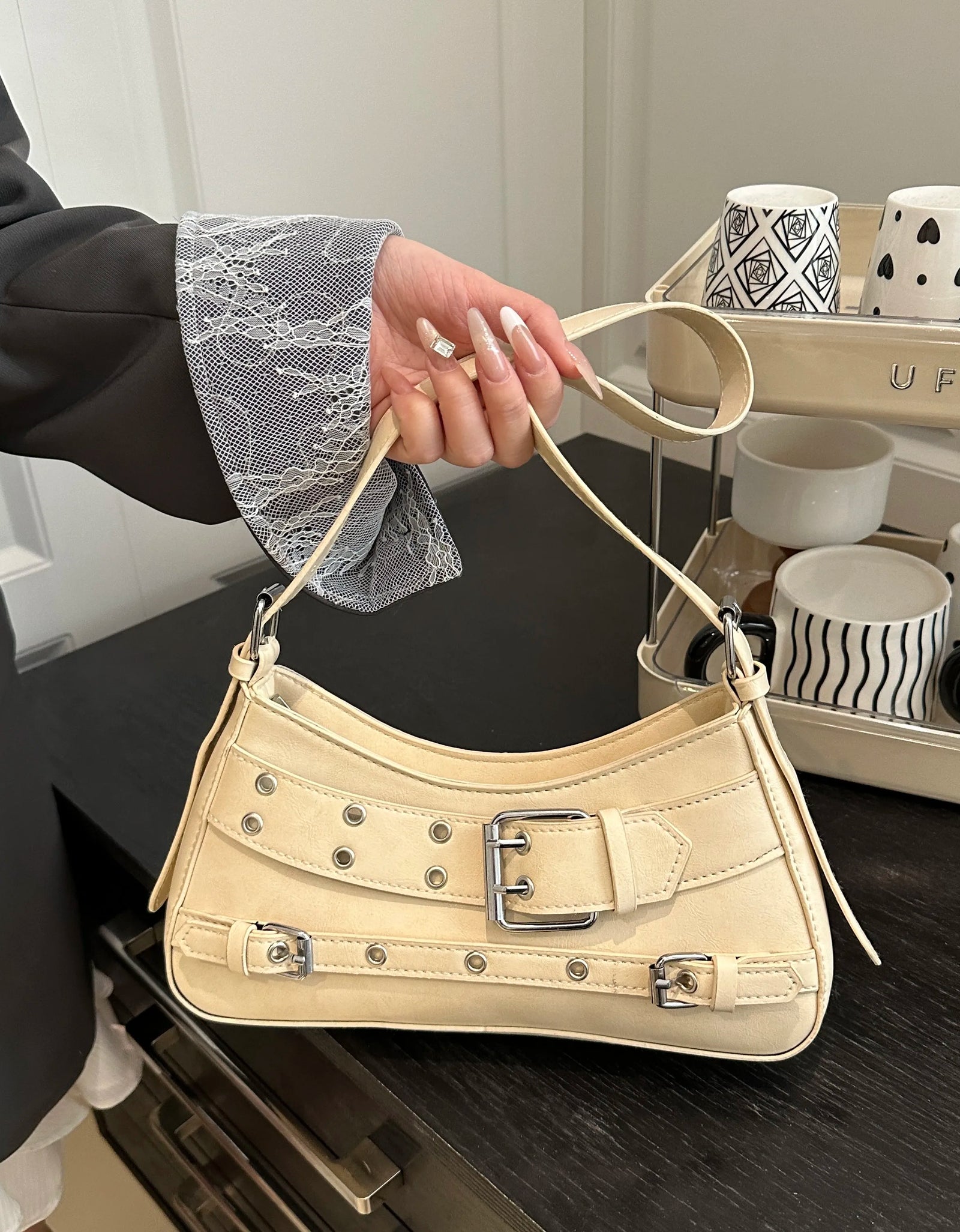 f7c65992de4c406fa819eb8a54c6b3d9-Max-Origin