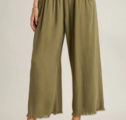 f9a78a4e-e7e5-4d35-80e5-418b6aecd0d3-Max