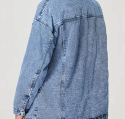 fc276fd1-5db8-425b-af17-e4c4384d6e97-Max