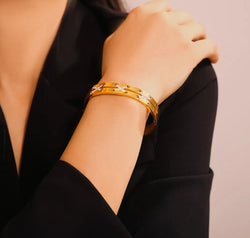 ff51bcff-c31a-4779-8b14-61740a82201a-Max